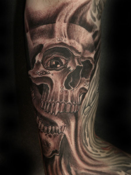 Tattoos - swirly skull - 24773