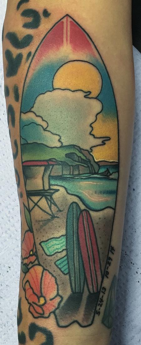 Traditional color surf board with ocean scene inside tattoo, Gary Dunn Art Junkies Tattoo Design Thumbnail
