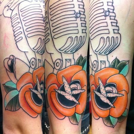 Mike Riedl - In Progress -Colored traditional old school microphone with colored roses Mike Riedl Art Junkies Tattoo