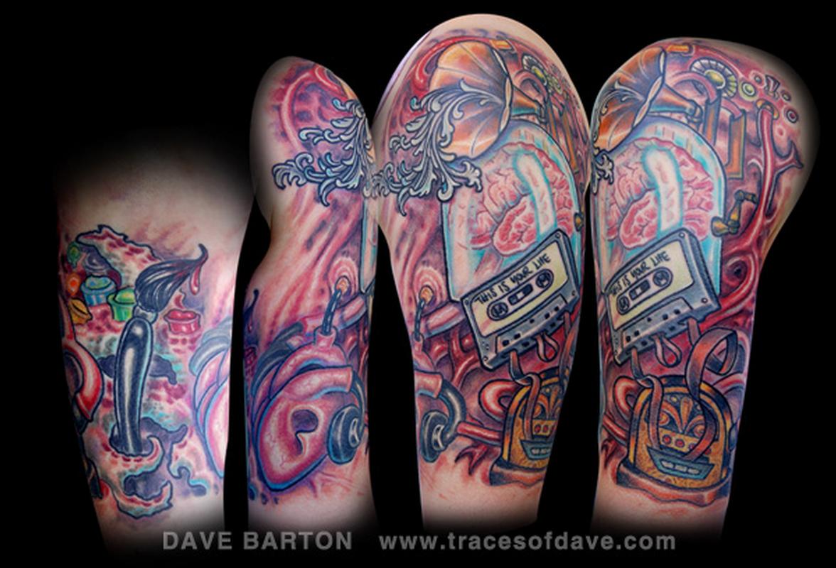 Mike Bakaty draws tattoos with