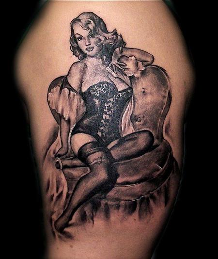 Frank Pirone - black n grey pin up