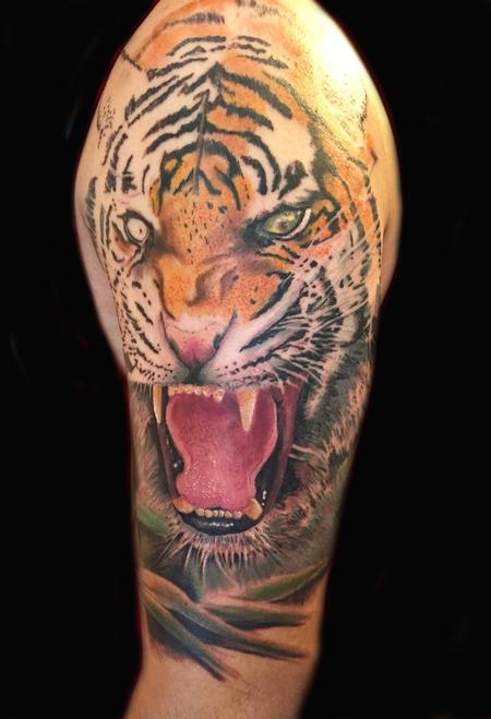 Luis Garcia - Tiger Tattoo