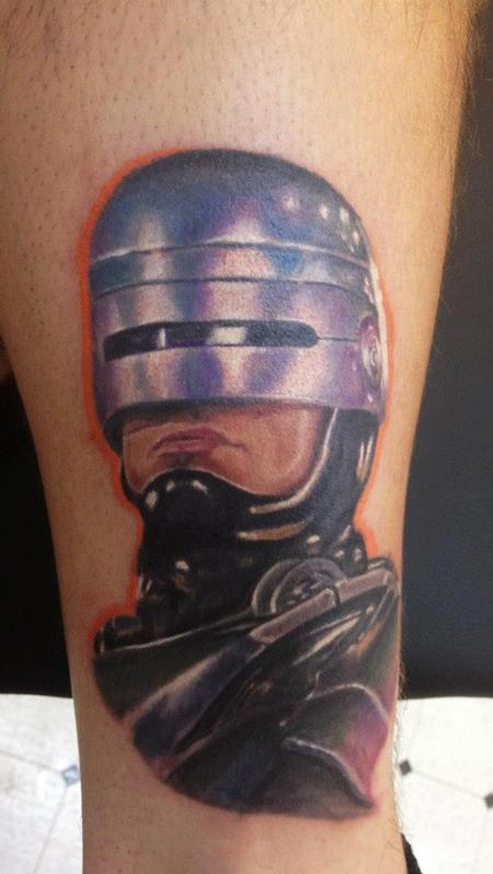 Cesar Perez Tattoos - robocop color ortrait tattoo