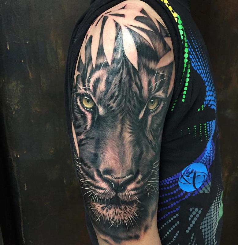 Realistic Tiger in Black and Gray by Yarda Tattoos