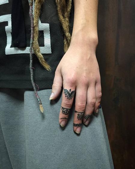 Tattoos - Finger Symbols in Blackwork - 126449