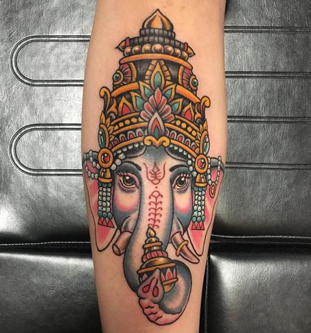 Tattoos - Ganesha a Color Estilo Clsico - 127259