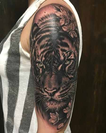 Tattoos - Realistic Tiger with Flowers in Black and Gray - 130265