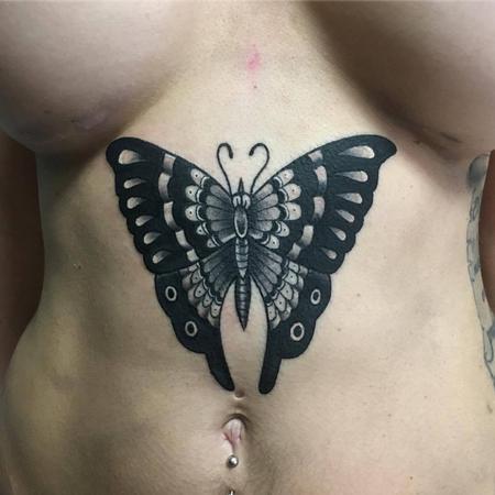 Tattoos - Mariposa en Negro y Gris - 130330