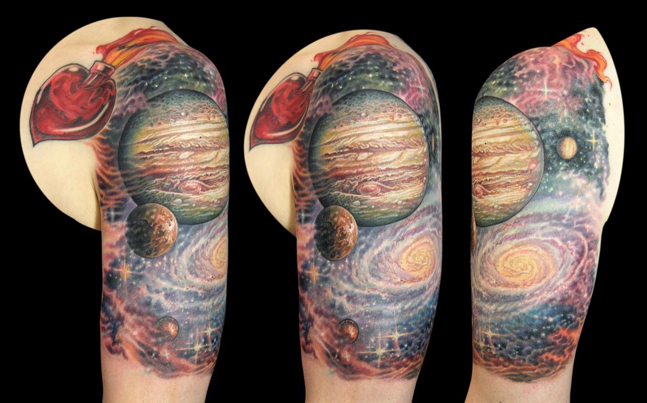 Venetian Tattoo Gathering Tattoos Feminine Jupiter And Moons