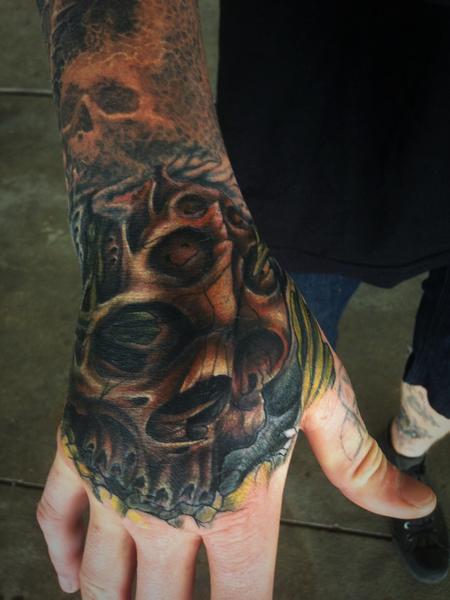 Tattoos - Hand/skull - 96428