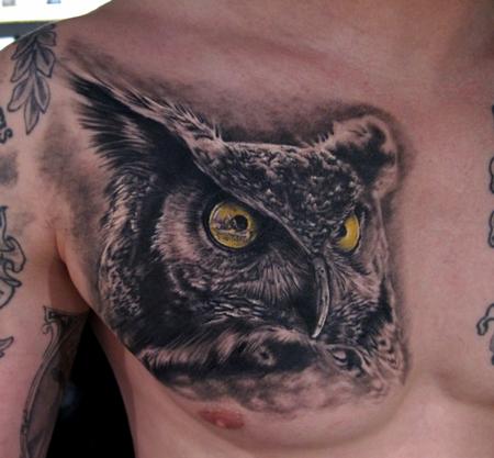 Stefano Alcantara - Owl tattoo - healed