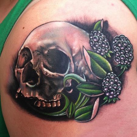 Tattoos - Skull and blackberries - 73423