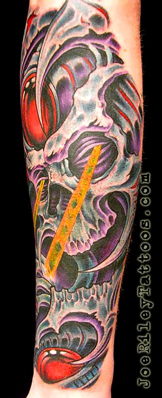 biomechanical skull tattoo by joe riley tattoonow biomechanical skull tattoo by joe riley tattoonow