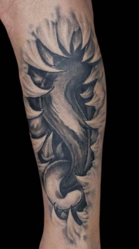  Guest artist Marco Ferrari  - biorganic tattoo