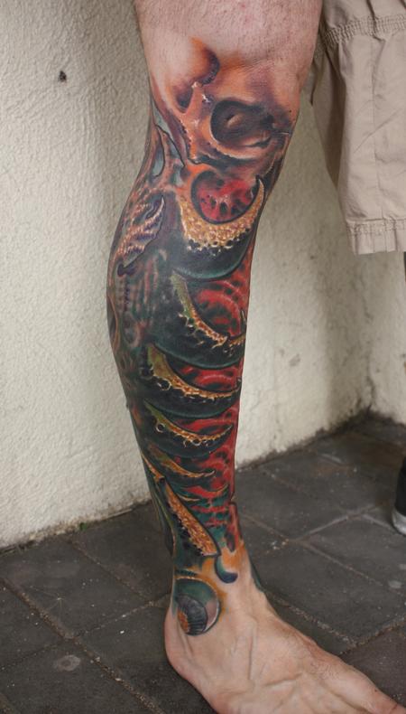 Ty McEwen - color bio organic leg tattoo