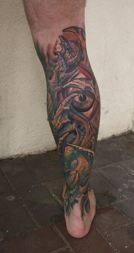 Ty McEwen - color bio organic tattoo 