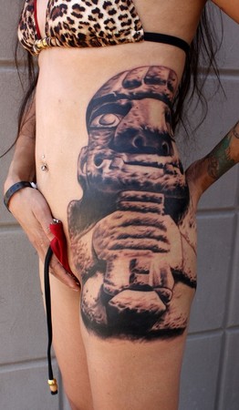 Ty McEwen - colombian statue tattoo