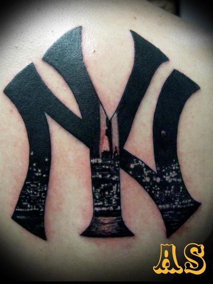 yankee symbol with new york