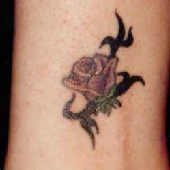 Really bad tattoo - Tribal flower