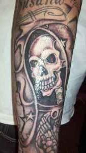 Bad Tattoos - skull tattoo