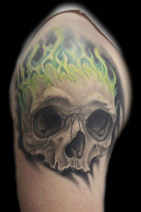 Tattoos - Green flamin' Skull - 82498