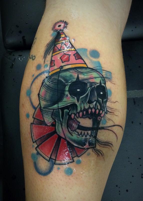 Traditional color creepy clown with hat tattoo, Mike Riedl Art Junkies ...