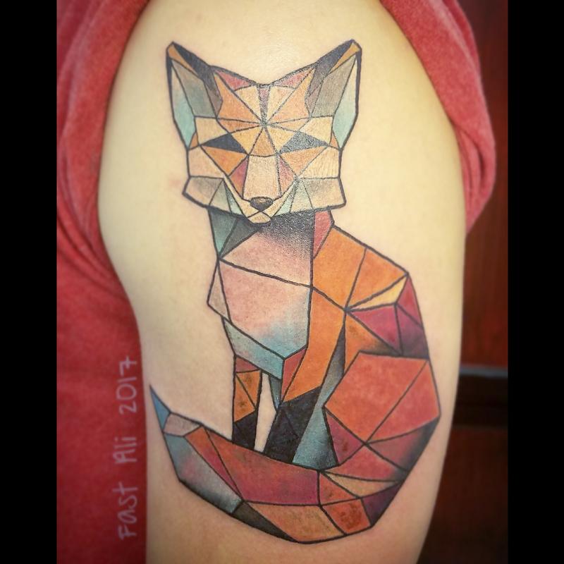 Konstantin's geometric fox by Fast Ali: TattooNOW