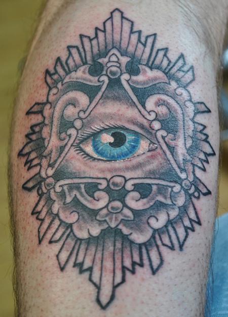 The all seeing eye by George Scharfenberg : TattooNOW