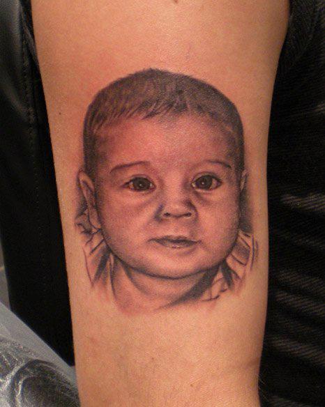 Baby portrait by Gabe Morton: TattooNOW