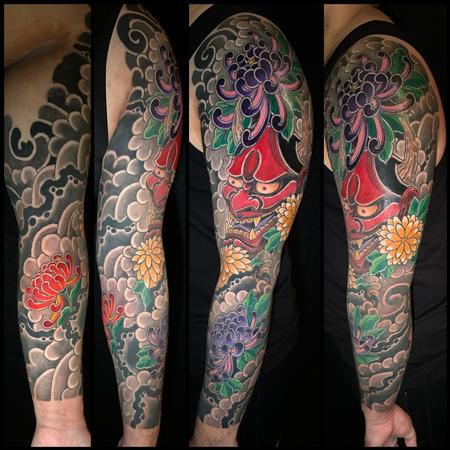 Boston Rogoz - Hannya and chrysanthemum sleeve