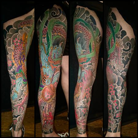 Boston Rogoz - Fujis and dragon leg sleeve