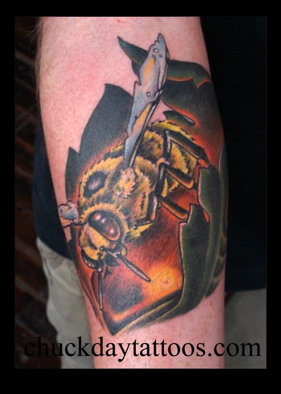 i love bees by Chuck Day : Tattoos - TOBEE