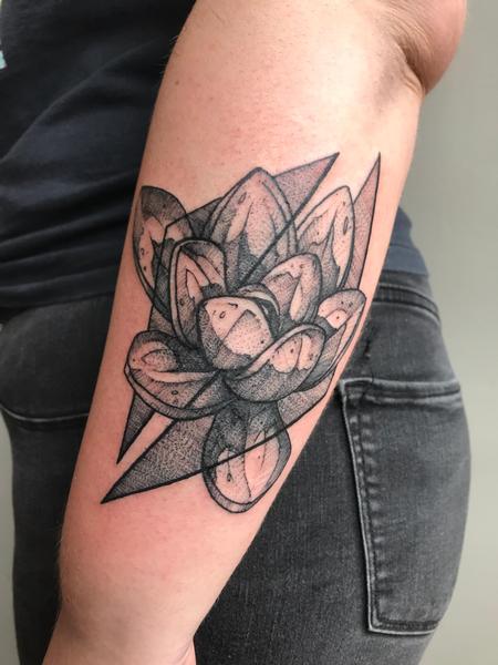 Tattoos - Black Succulent  - 138684