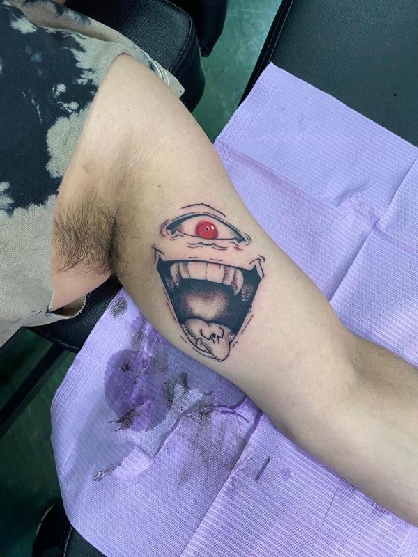 sukuna's eye and mouth by Shane Standifer: TattooNOW