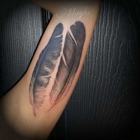 Tattoos - Realistic Bald Eagle and Golden Eagle Feathers - 103893