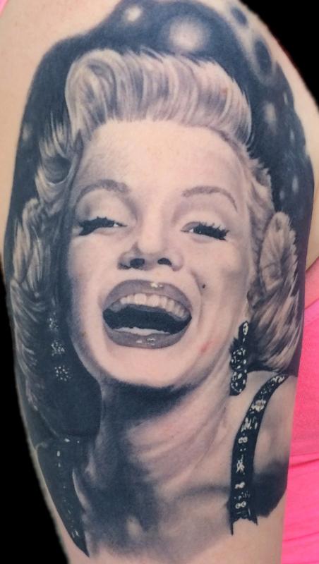 Human Canvas Tattoo : Tattoos : Body Part Arm : Marilyn Monroe