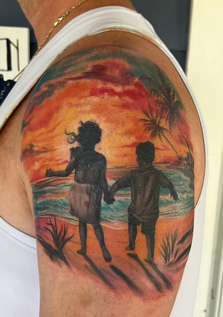 Bart Andrews - Children at the beach tattoo